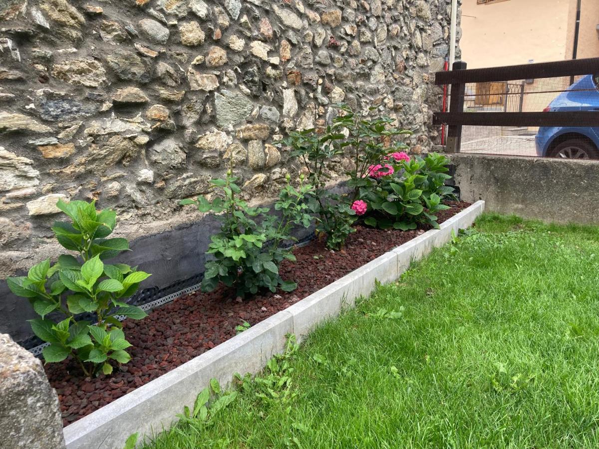 Villa Senin House Aosta Esterno foto