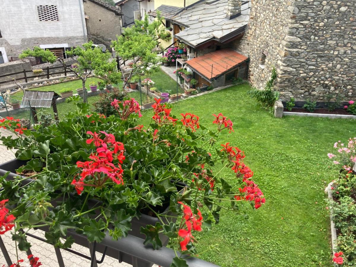 Villa Senin House Aosta Esterno foto