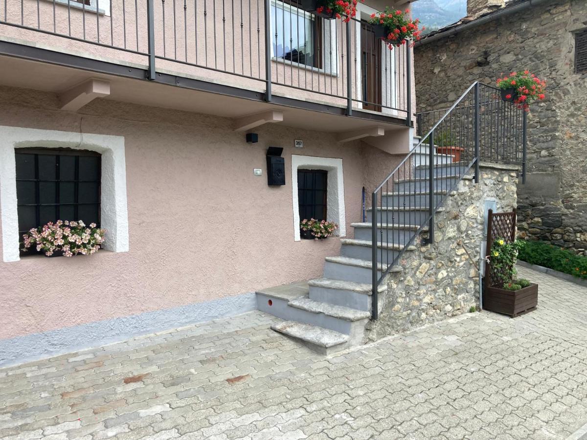 Villa Senin House Aosta Esterno foto